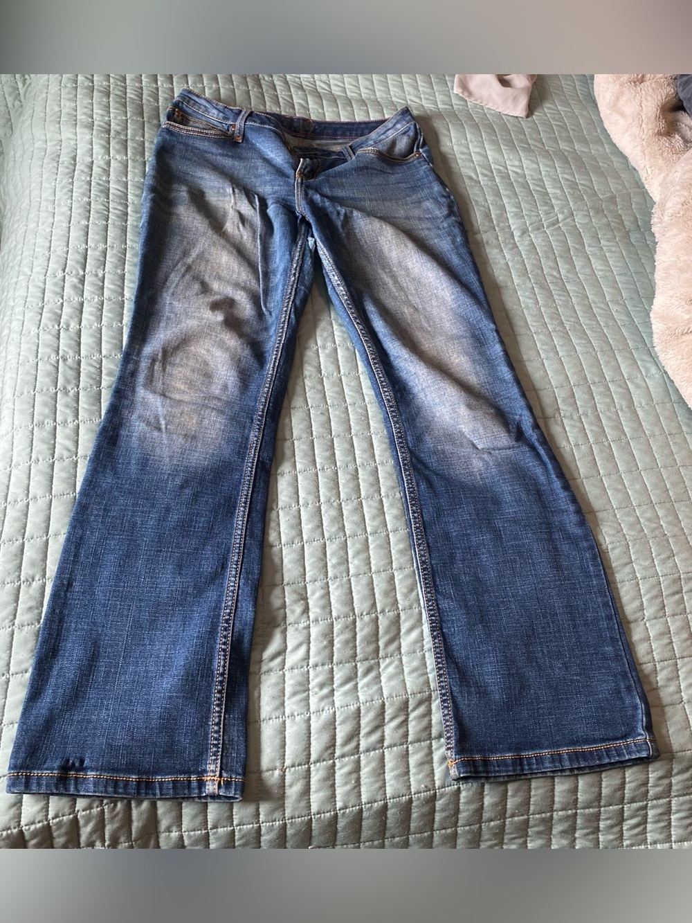 Wrangler Women's Medium Blue Bootcut Jeans *read*